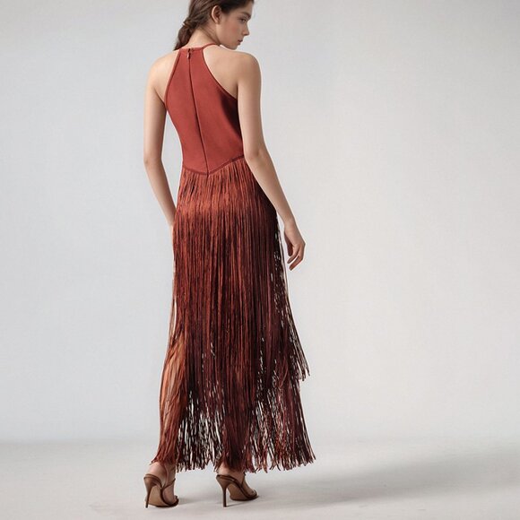 💃 DAZZLING Halter Neck Sleeveless Maxi Dress! - Picture 2 of 13